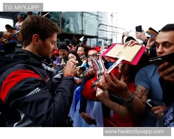 沃尔夫表现出色27号秀10投6中三分全中助力球队赢得比赛